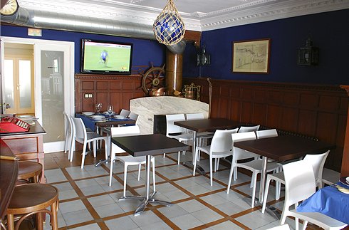 Cafetería - Restaurante Cafetería - Restaurante